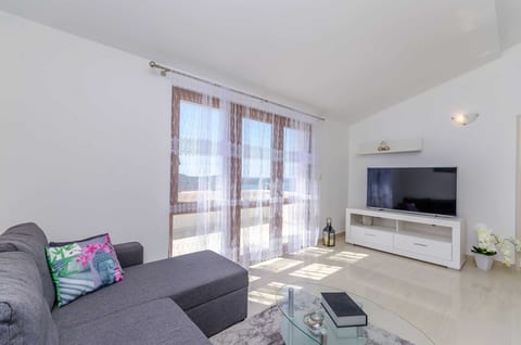 Apartments Rico - Unit 369489-13