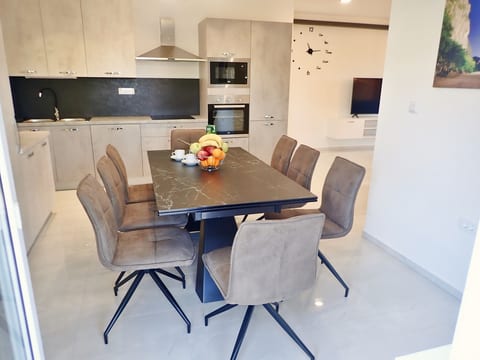 Apartment La Vista - Unit 369544-13