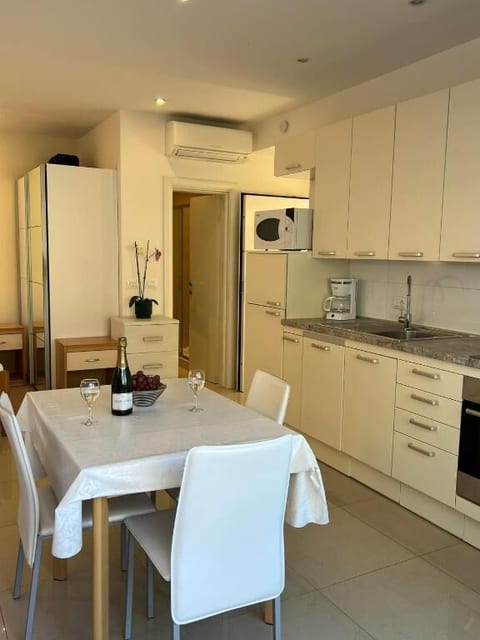 Apartments Paradise - Unit 369553-13