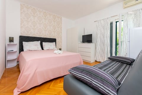 Apartments Nikola - Unit 369557-13