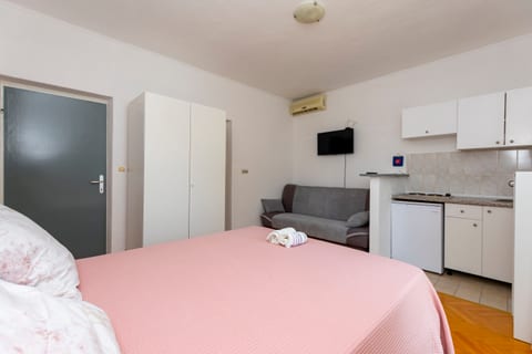 Apartments Nikola - Unit 369558-13