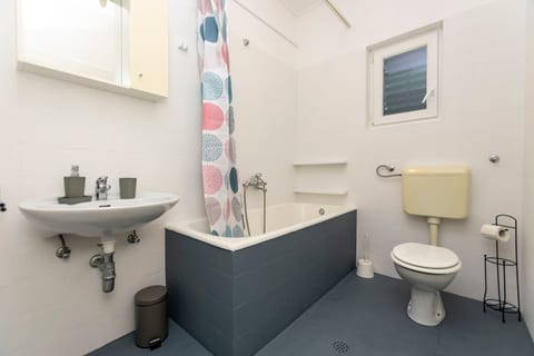 Apartments Nikola - Unit 369562-13