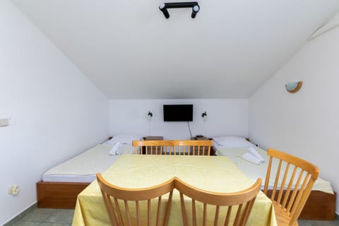 Apartments Ivan M - Unit 369573-13