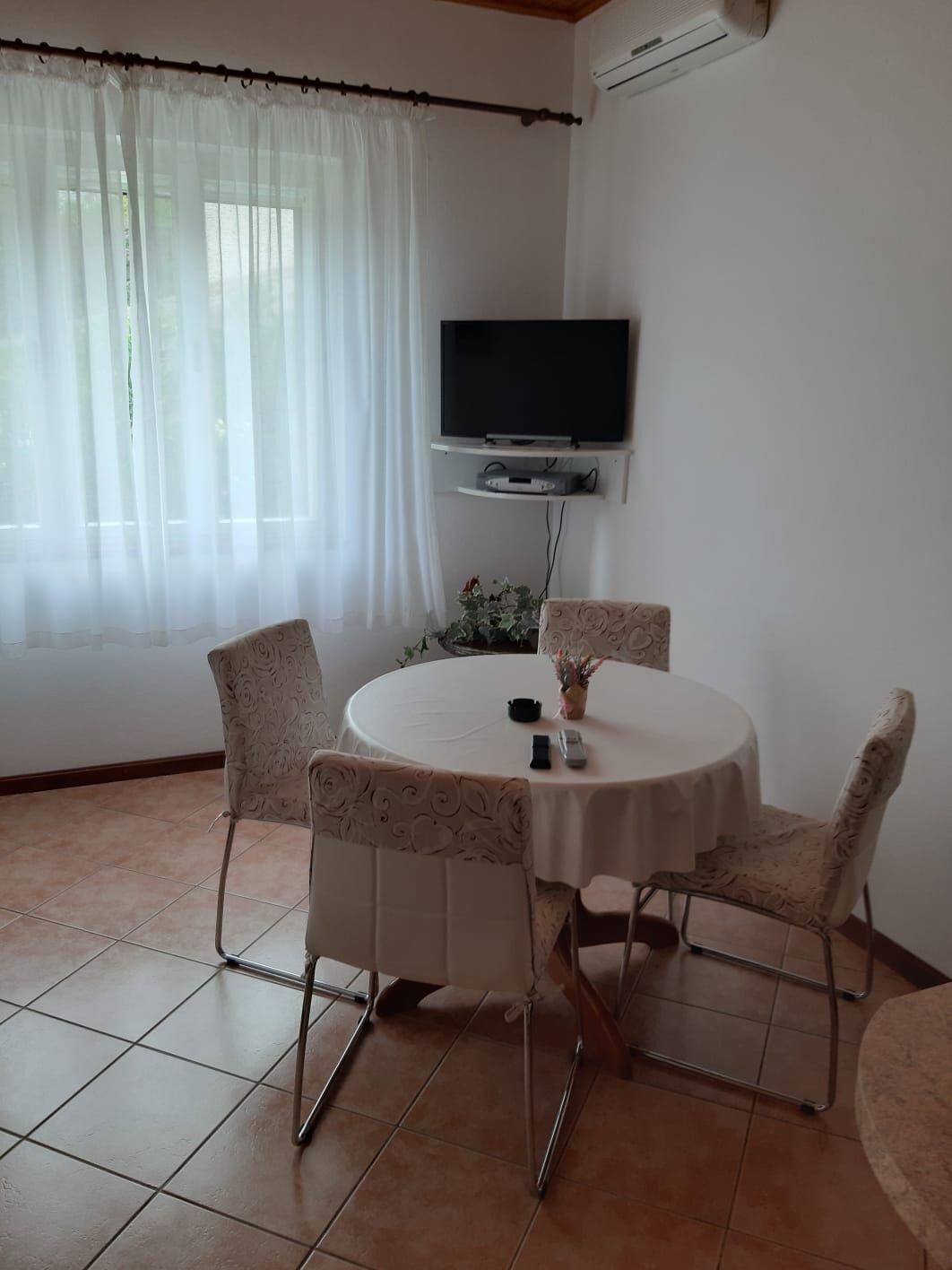 Apartments and Room Kate - Unit 369625-13