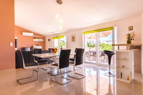 Apartment Hilda - Unit 369633-13