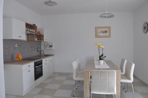 Apartments Maja - Unit 369725-13