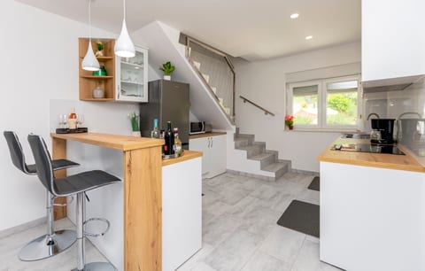 Apartments Peaceful Place - Unit 369642-13