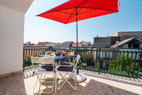 House Brunac with parking - Unit 369666-13