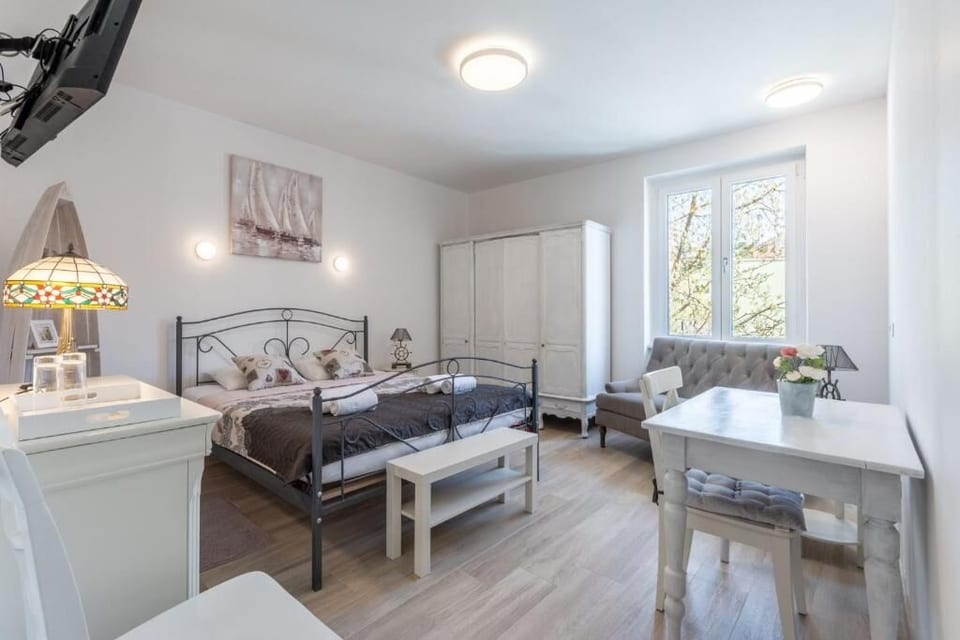 Apartments and Room Poesia - Unit 369933-13