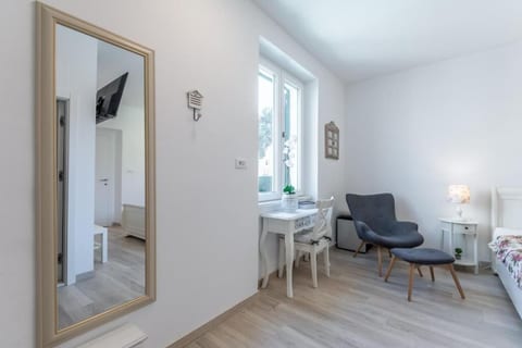 Apartments and Room Poesia - Unit 369934-13