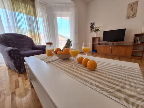 House Sanleon - Unit 369963-13