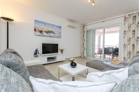 Apartment Vesna - Unit 370022-13