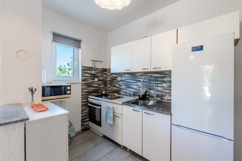 Apartment Emina - Unit 370024-13