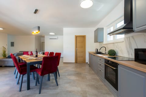 Villa Xenia - Unit 370027-13