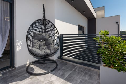 Apartment Beric - Unit 370036-13