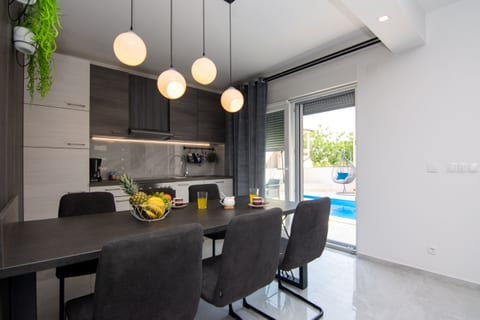 Apartment Cosic - Unit 370037-13