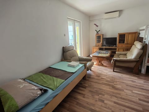 Apartments Green Oasis - Unit 370076-13