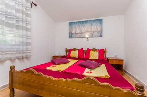 Apartments Zdenko - Unit 370079-13