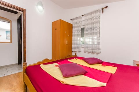 Apartments Zdenko - Unit 370079-13