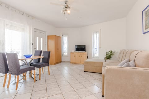 Apartments Palaic - Unit 370080-13