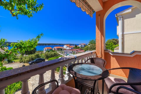 Apartments Andelka D - Unit 370130-13