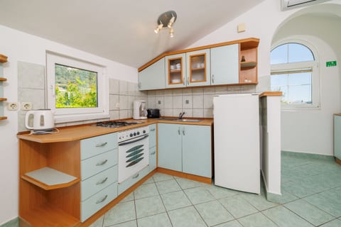 Apartments Andelka D - Unit 370131-13