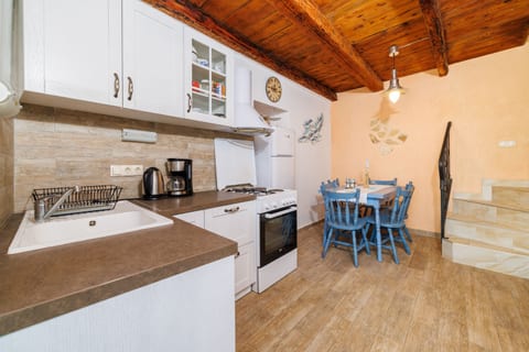 House Dragan D - Unit 370133-13