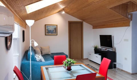 House Golovik - Unit 370144-13