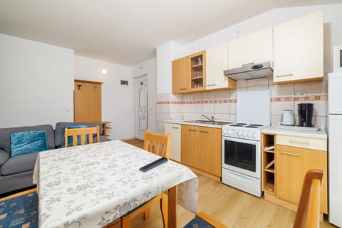 Apartments Ivan C - Unit 370159-13