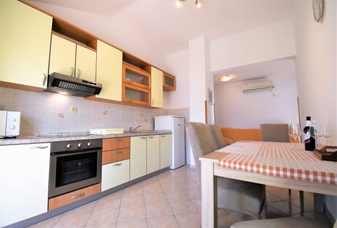 Apartments Mirjana V - Unit 370163-13