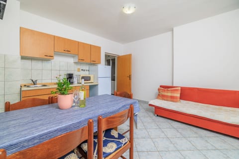 Apartments Milorad M - Unit 370167-13