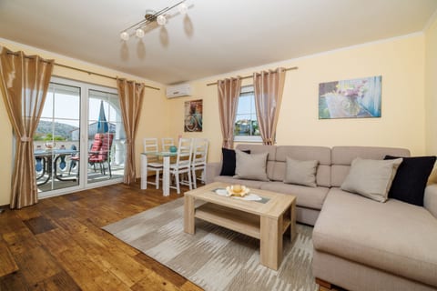 Apartments Spomenka Zvonko - Unit 370184-13