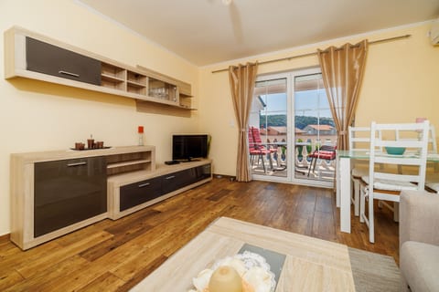 Apartments Spomenka Zvonko - Unit 370184-13