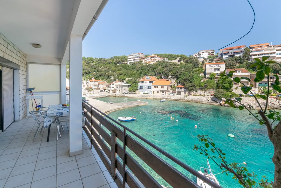 Apartments First row - Unit 370191-13 - Croatia