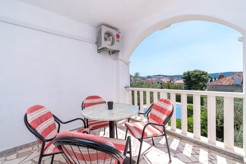 Apartments Jadran - Unit 370218-13
