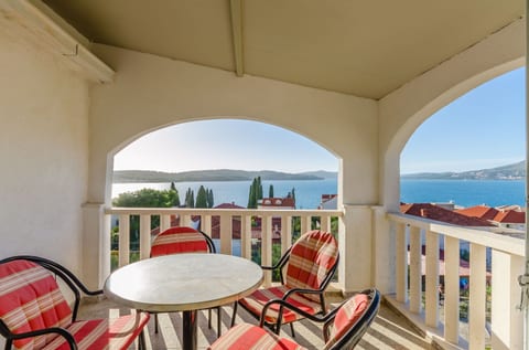 Apartments Jadran - Unit 370222-13