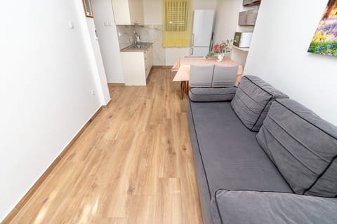 Apartments Mirjana - Unit 370256-13