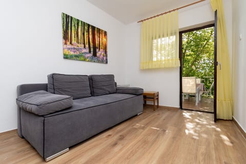 Apartments Mirjana - Unit 370256-13