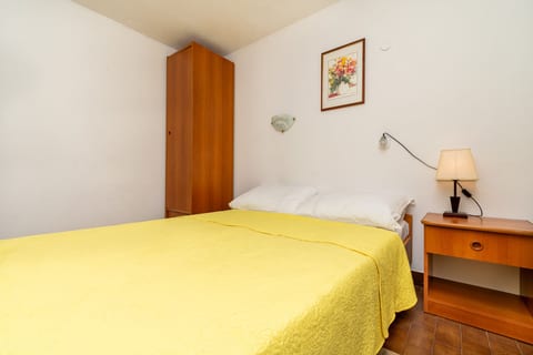 Apartments Mirjana - Unit 370257-13