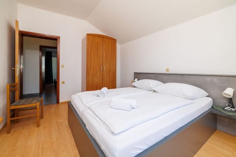 Apartments Ruzica F - Unit 370262-13