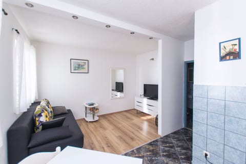 Apartments Eastern Paradise - Unit 370271-13