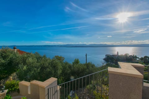 Apartments Eastern Paradise - Unit 370272-13