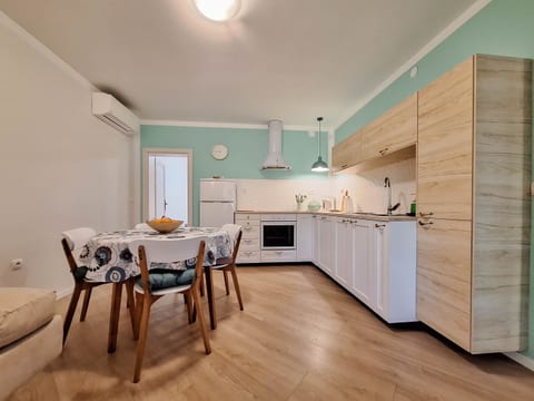 Apartment Harmonia - Unit 370285-13