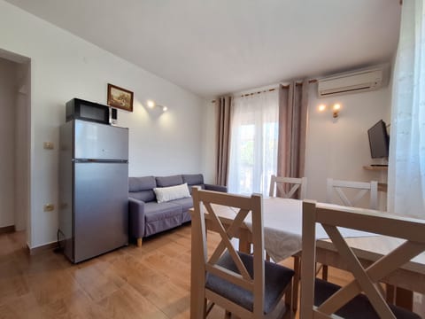 Apartments Dijana - Unit 370291-13