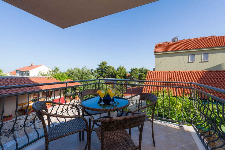 Apartments Villa Vallum - Unit 370315-13 - Croatia