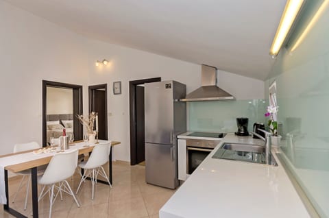 Apartments Family idyll - Unit 370352-13