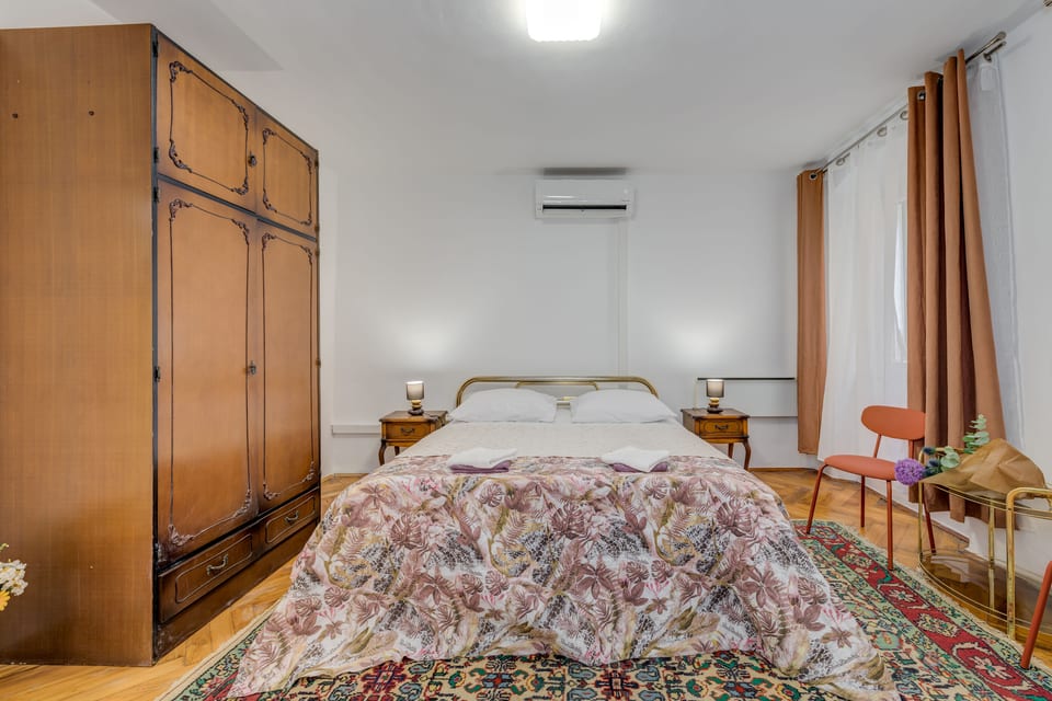 Apartment Mirta - Unit 370350-13