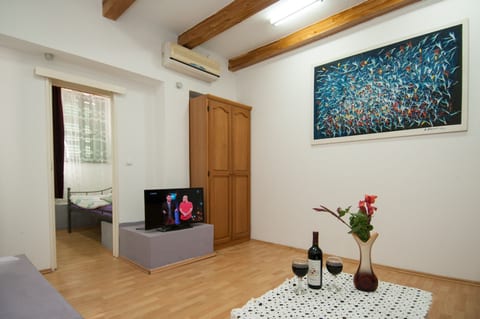 Apartments Lovran - Unit 370367-13