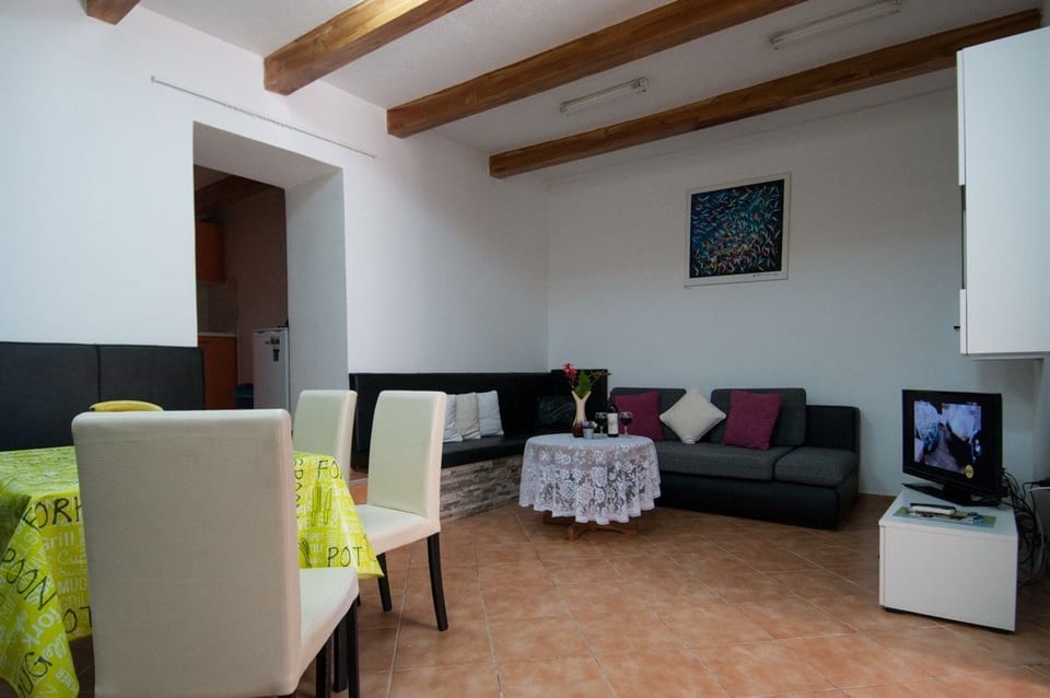 Apartments Lovran - Unit 370368-13