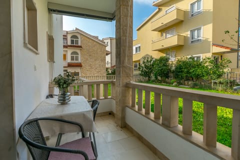 Apartments Tonko - Unit 370380-13